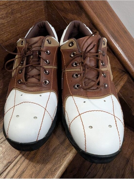 Oakley Men\'s Size 8 White Brown Leather Spiked Golf Shoe Worn Once New Condition main image 8